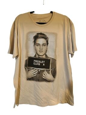 Hot Topic Beige Elvis Presley Graphic Short-Sleeve Tee